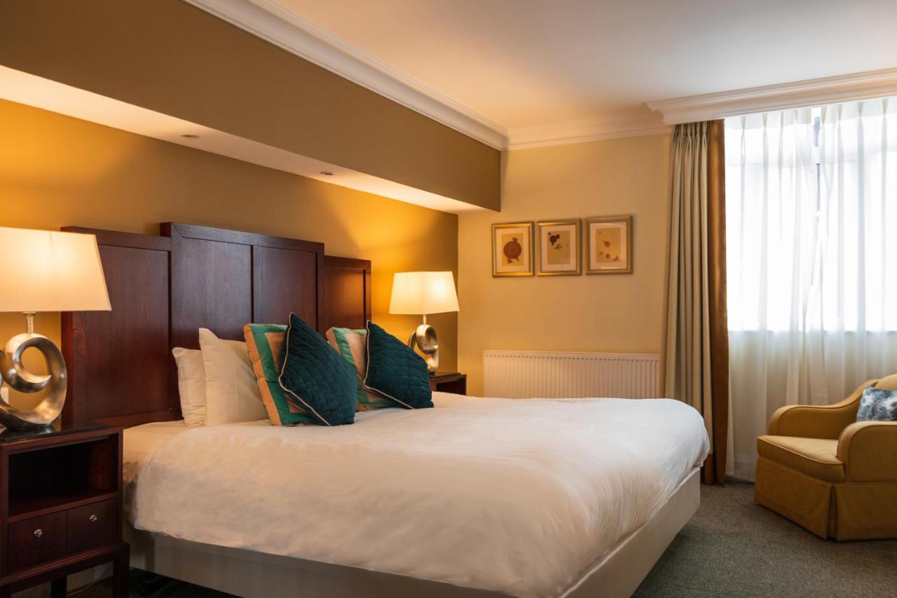Sprowston Manor Hotel, Golf & Country Club NWI Extérieur photo